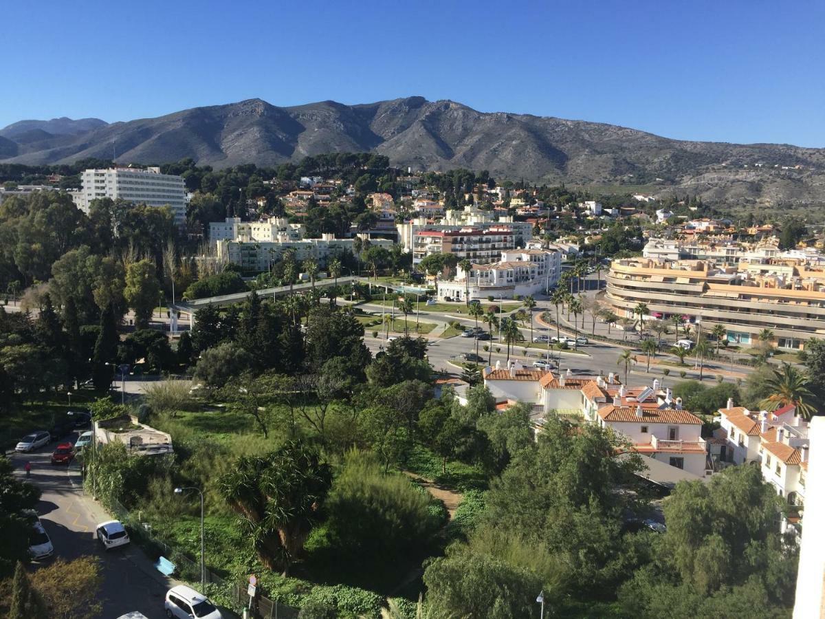 Ferienwohnung Apartamento Cerca De La Playa Y Campo De Golf Con Piscina Torremolinos Exterior foto