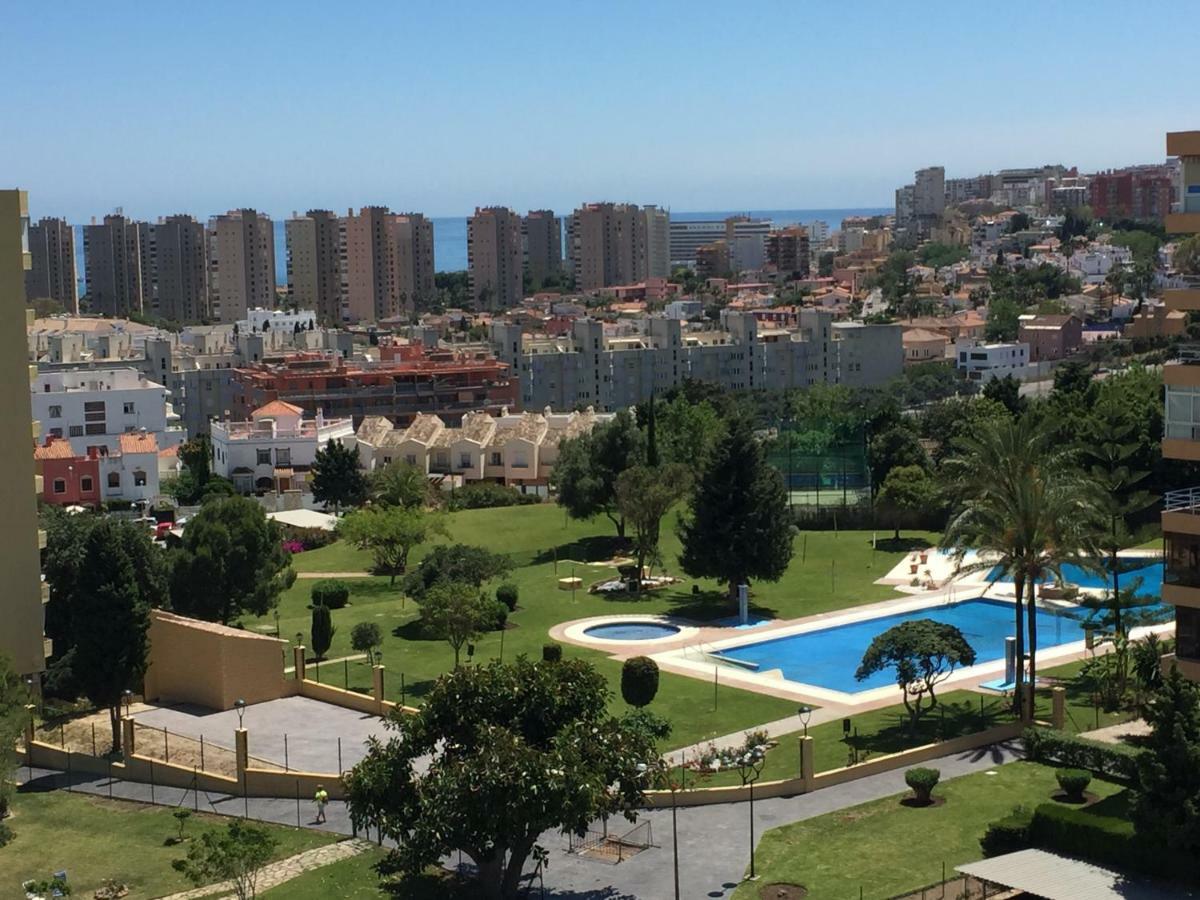 Ferienwohnung Apartamento Cerca De La Playa Y Campo De Golf Con Piscina Torremolinos Exterior foto