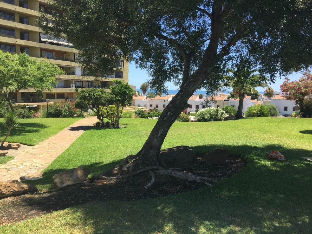 Ferienwohnung Apartamento Cerca De La Playa Y Campo De Golf Con Piscina Torremolinos Exterior foto