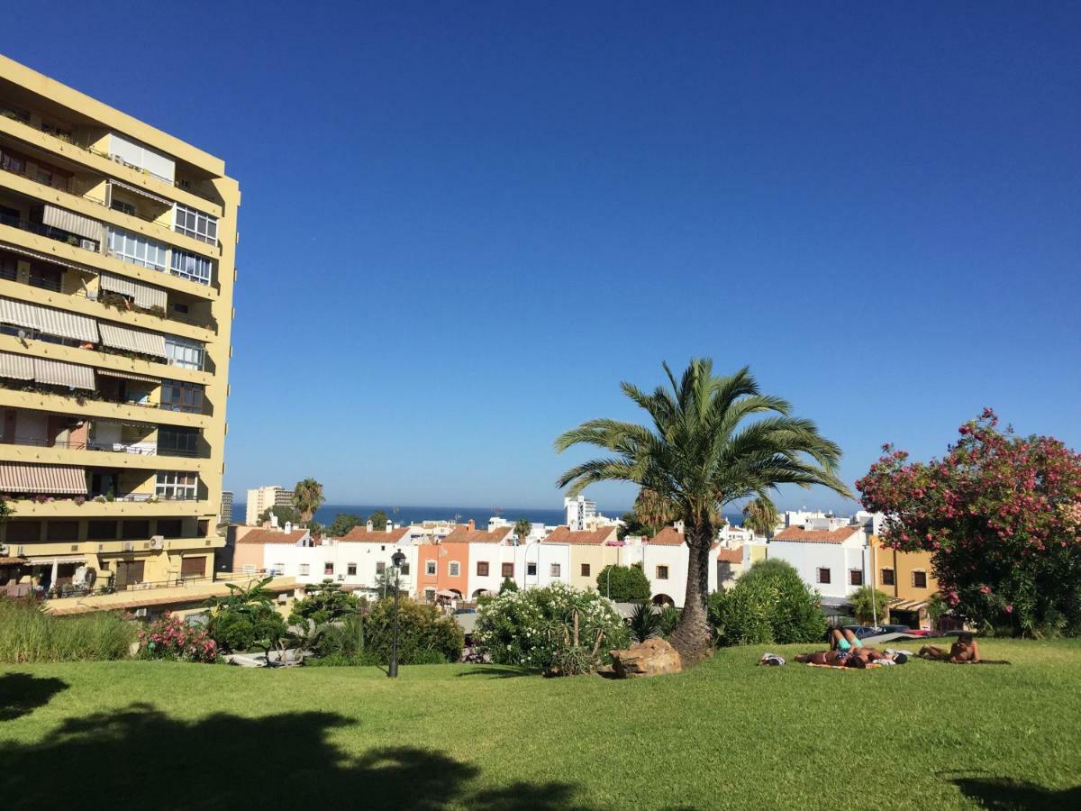 Ferienwohnung Apartamento Cerca De La Playa Y Campo De Golf Con Piscina Torremolinos Exterior foto