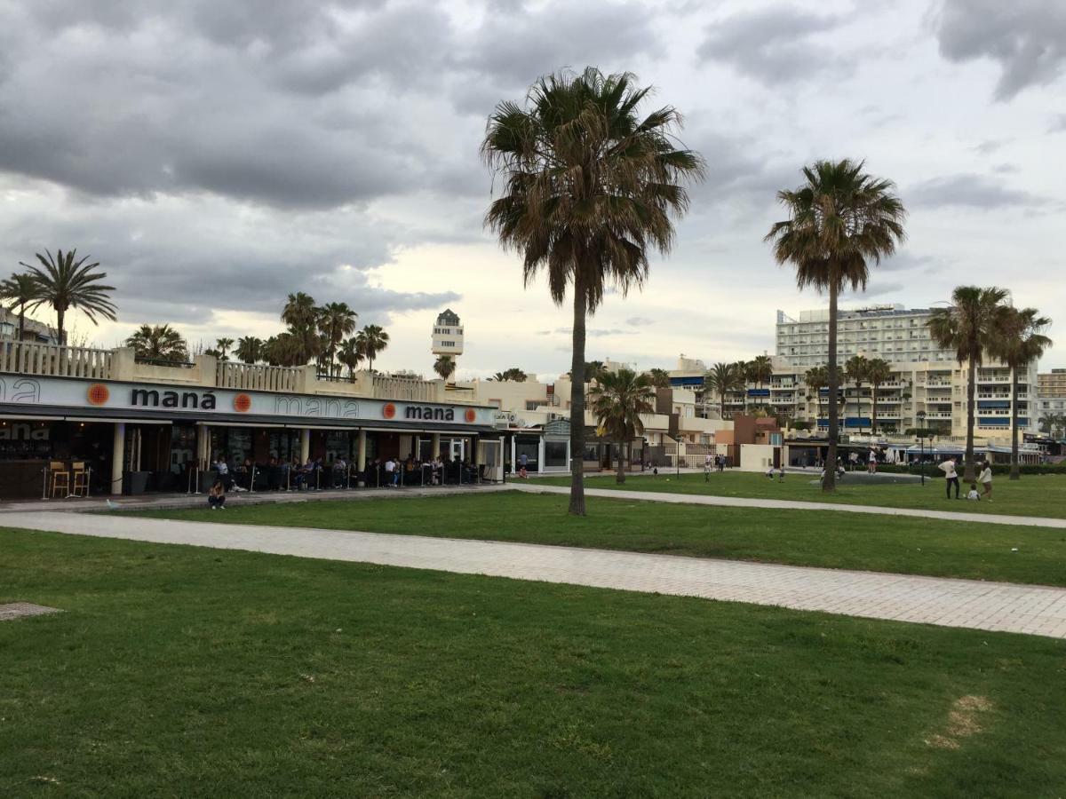 Ferienwohnung Apartamento Cerca De La Playa Y Campo De Golf Con Piscina Torremolinos Exterior foto