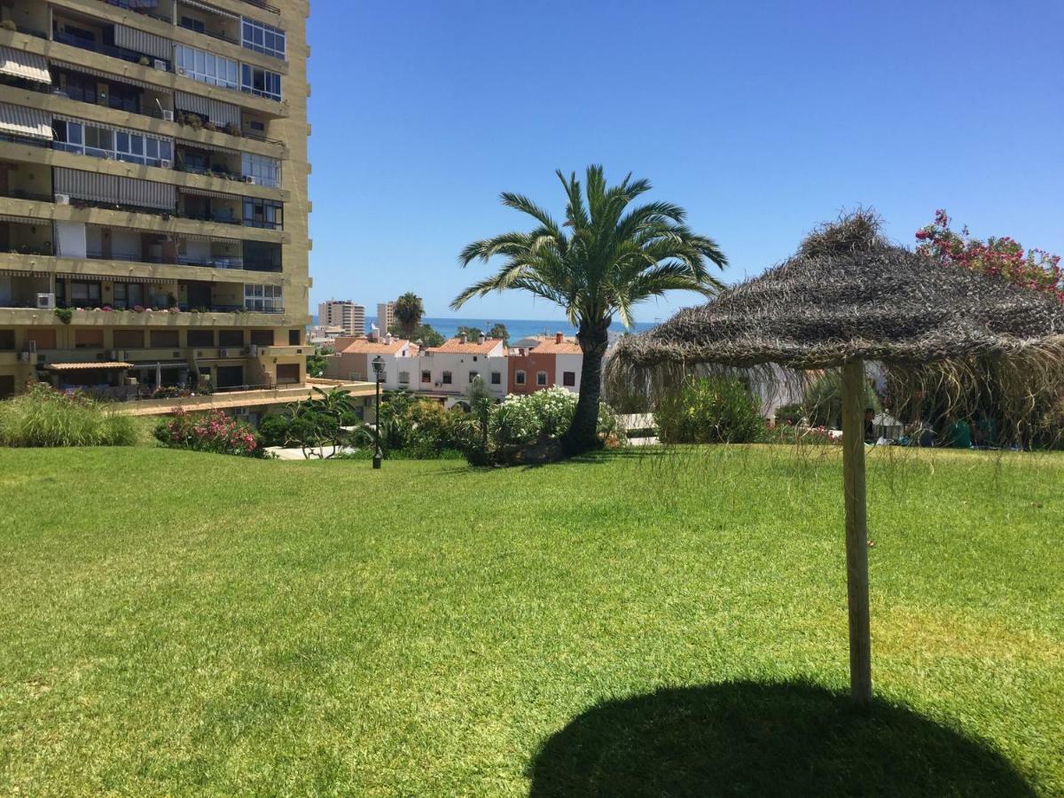 Ferienwohnung Apartamento Cerca De La Playa Y Campo De Golf Con Piscina Torremolinos Exterior foto